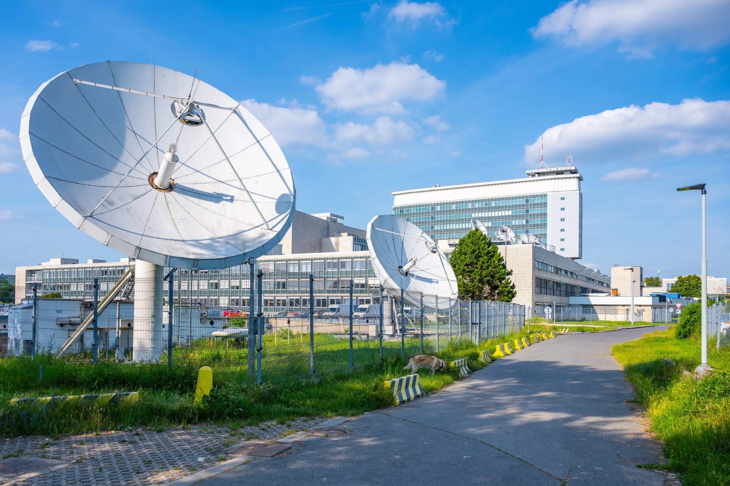 shutterstock_2731296473-2 | TVGURU.cz Ústřední pracoviště České televize