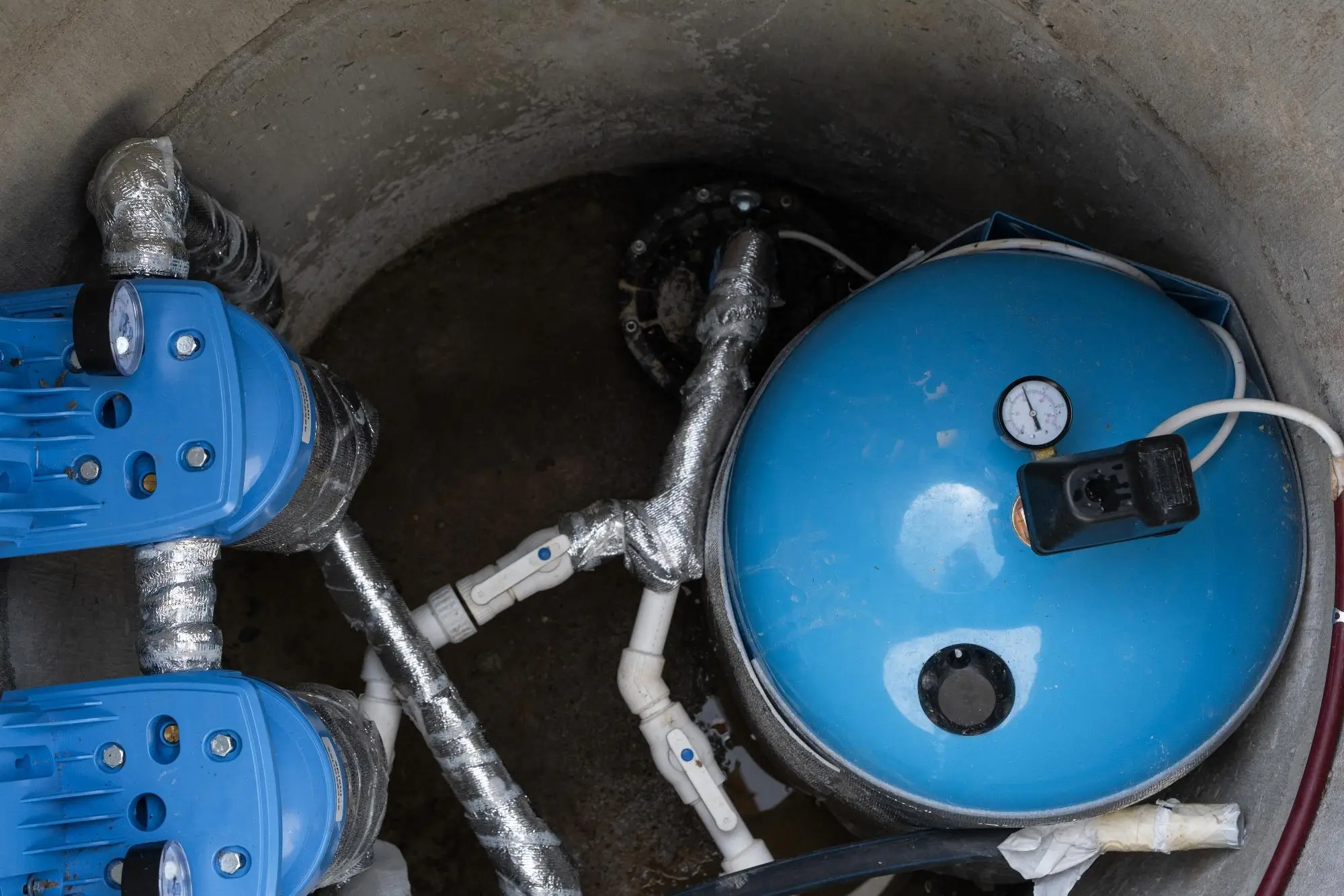 Moderní systém domácích vodních studní - hydropneumatická nádrž