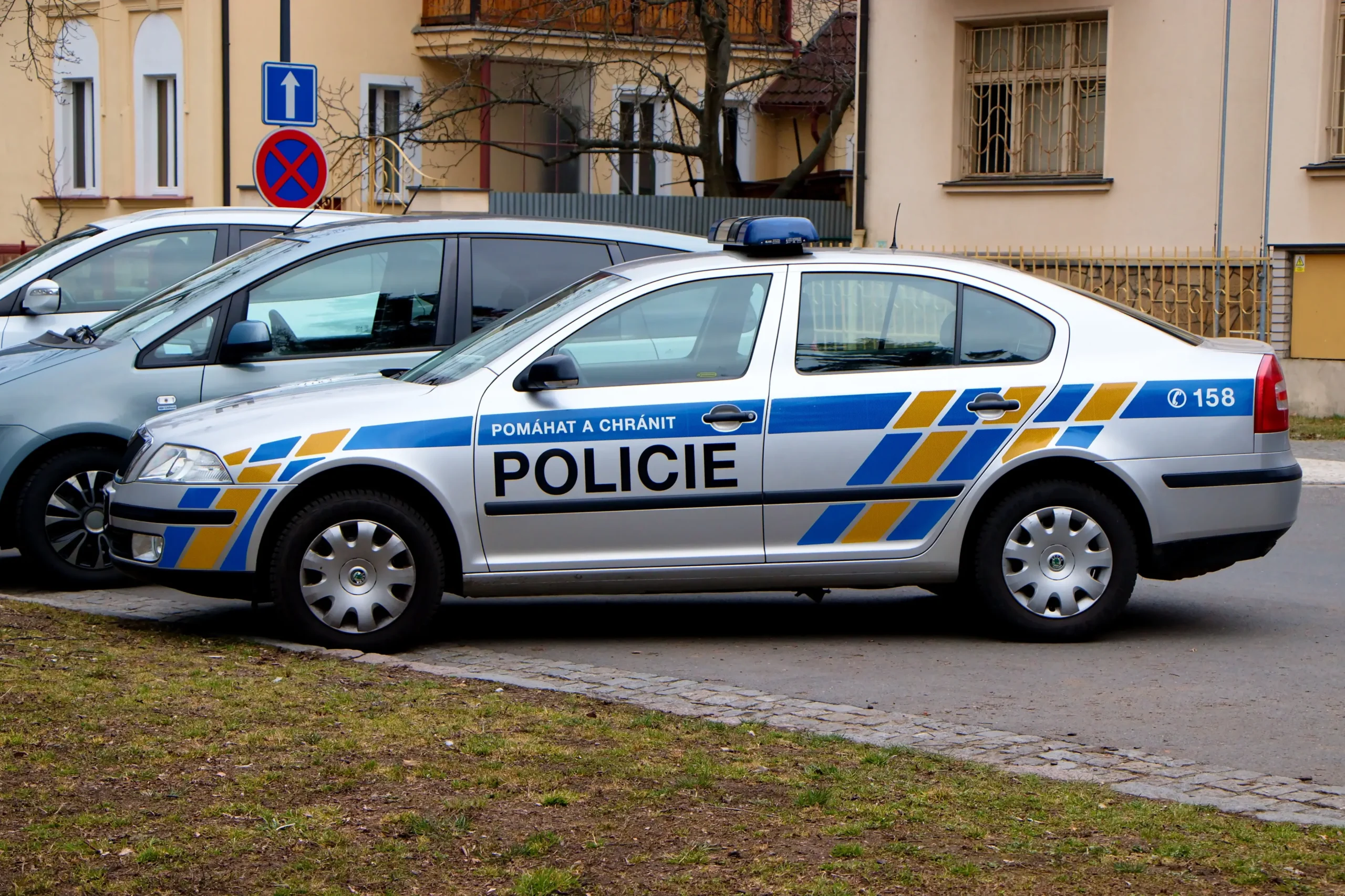 shutterstock_1072647230-2 | TVGURU.cz Auto Policie ČR