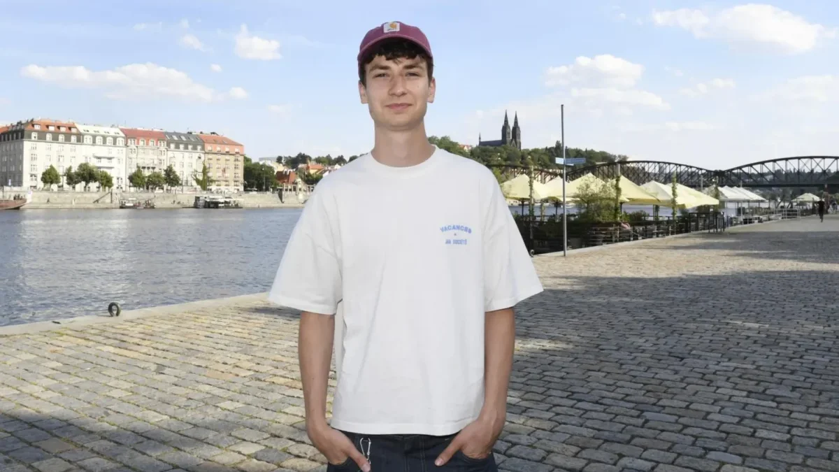 Antonio Šoposki na Smíchovské náplavce - mladý herec