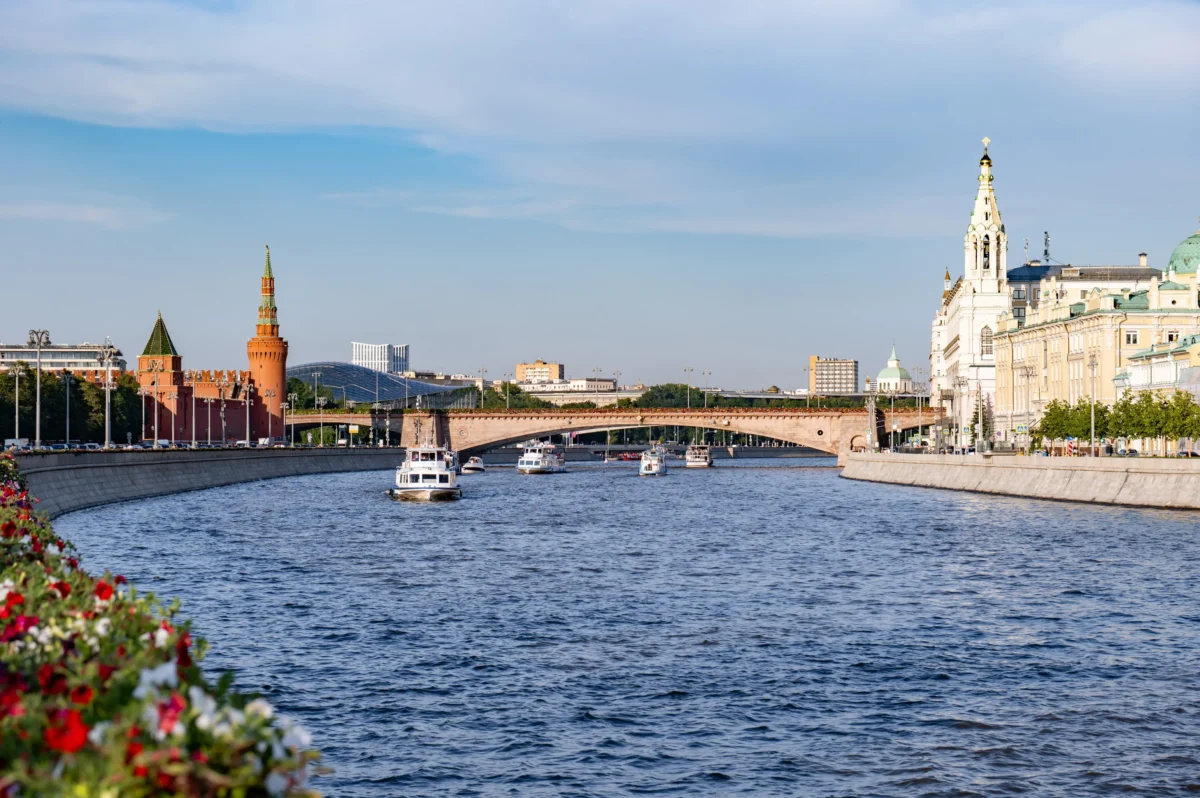 Život na dálku s manželem nezvládali. Zdroj: Shutterstock | TVGURU.cz Výhled na památky Moskvy.