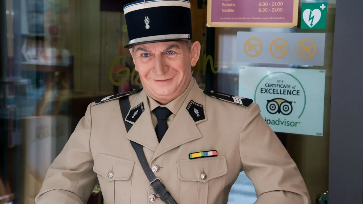 Louis de Funès jako vosková figurína