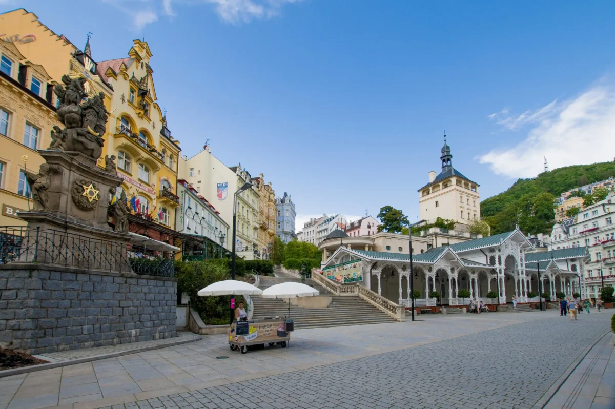shutterstock_1555333460 1 | TVGURU.cz Karlovy Vary