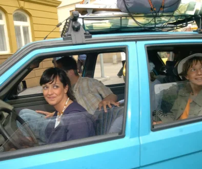 Scéna ze začátku seriálu Ulice