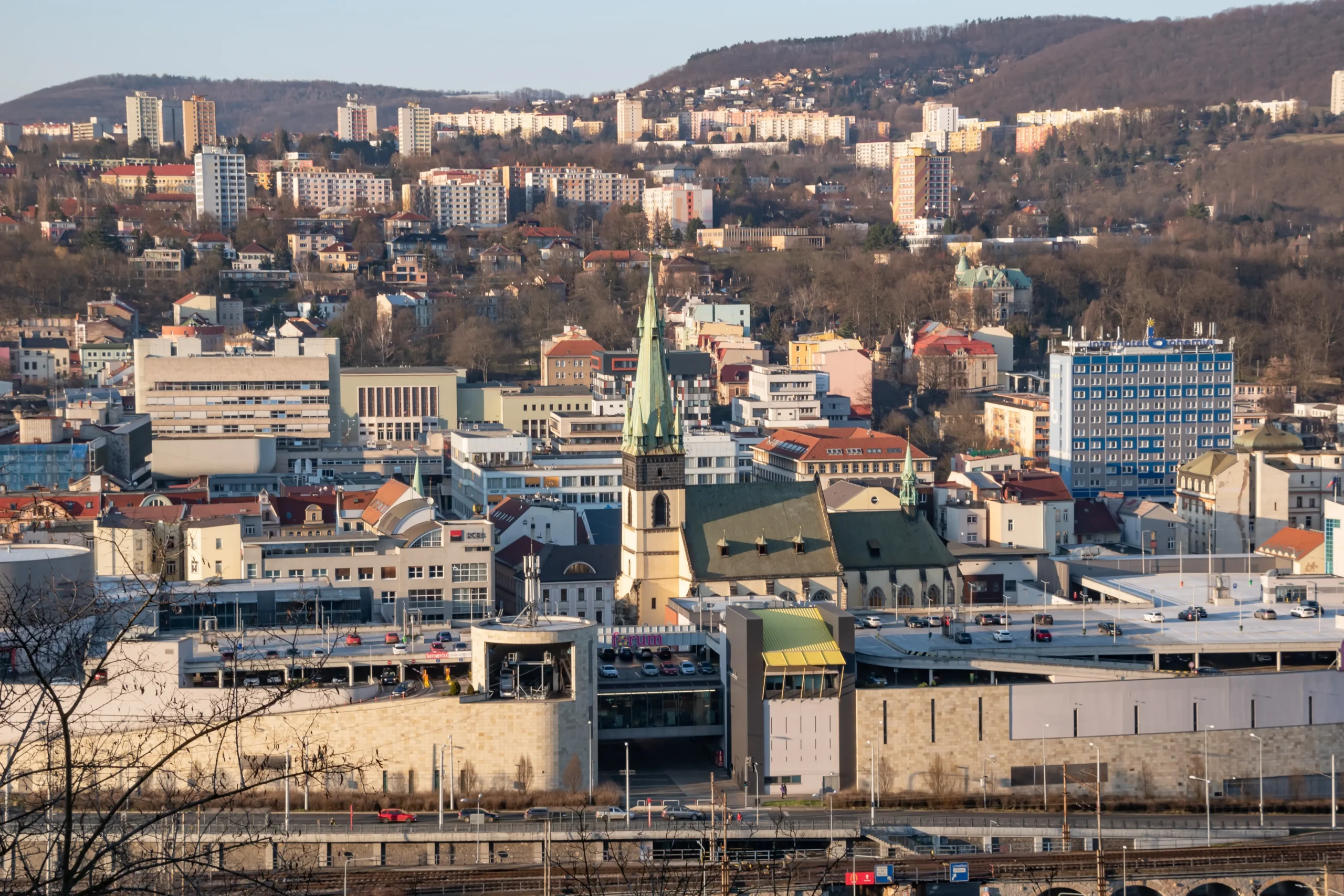 shutterstock_2345887171 | TVGURU.cz Ústí nad Labem