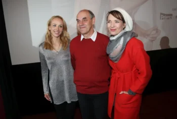 Herci z filmu Bezva ženská na krku
