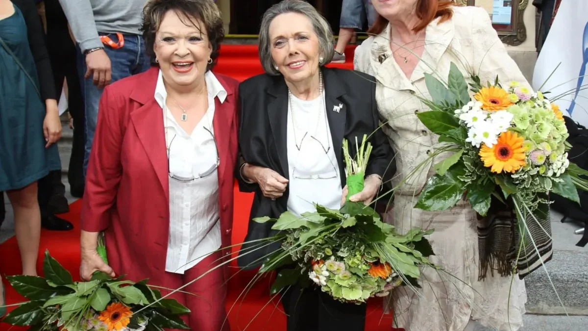Světačky na KVIFF v roce 2011 - Bohdalová, Jirásková, Janžurová