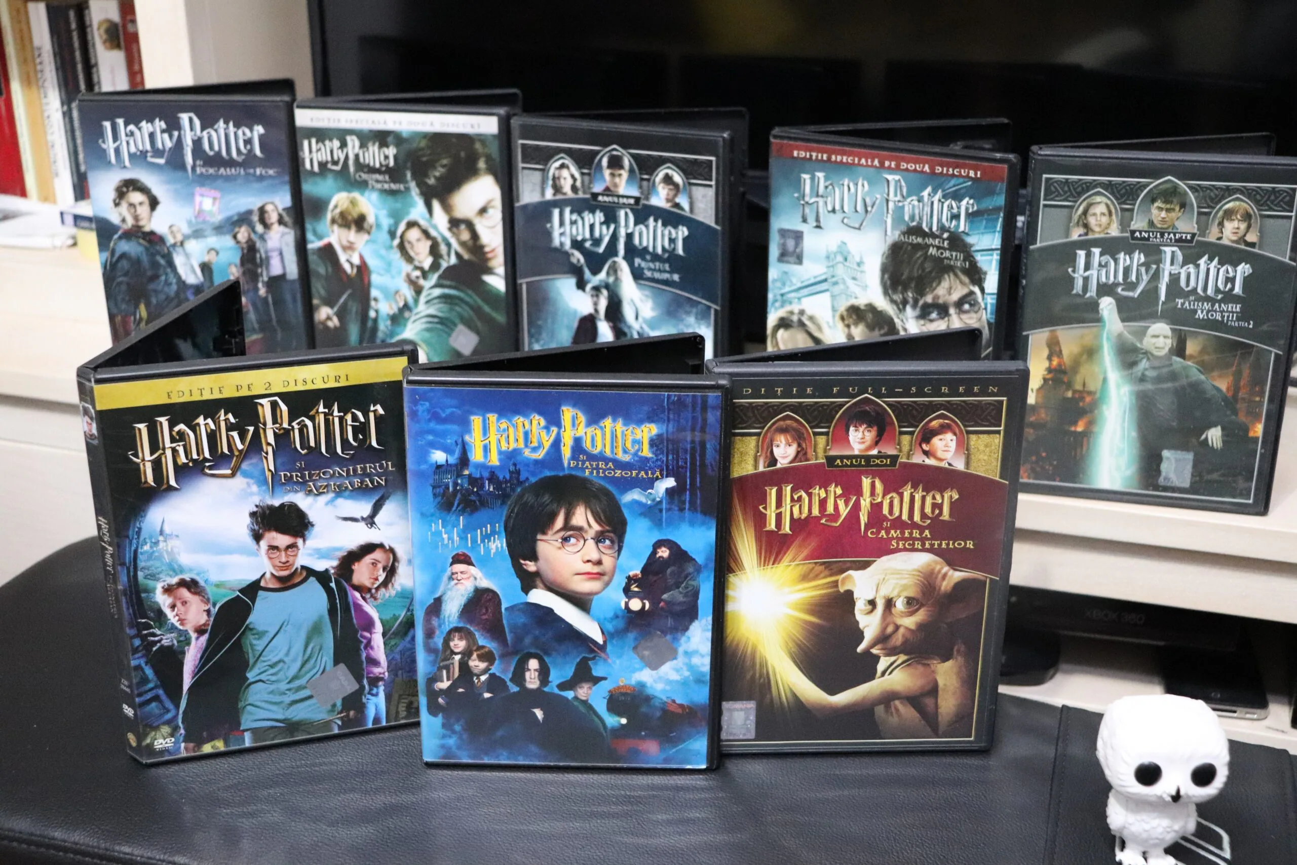 Cluj-napocaRomania02022026ANeatlyArrangedCollectionOf | TVGURU.cz Harry Potter