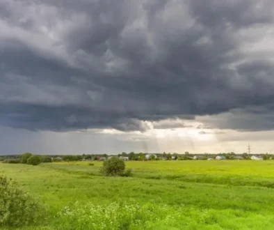 Takové mraky už tu byly v létě mockrát. A ani z nich nekáplo