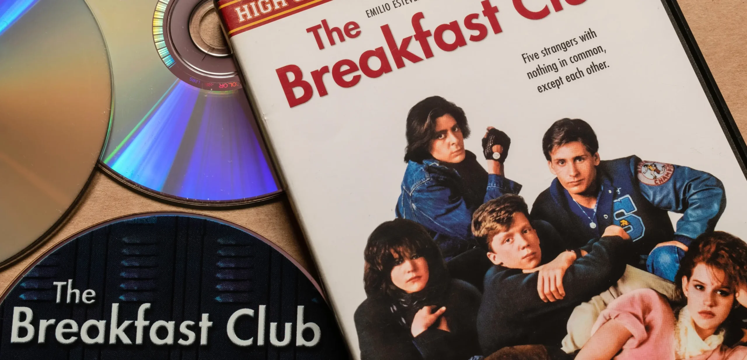 shutterstock_2690864669-2 | TVGURU.cz DVD filmu Snídaňový klub