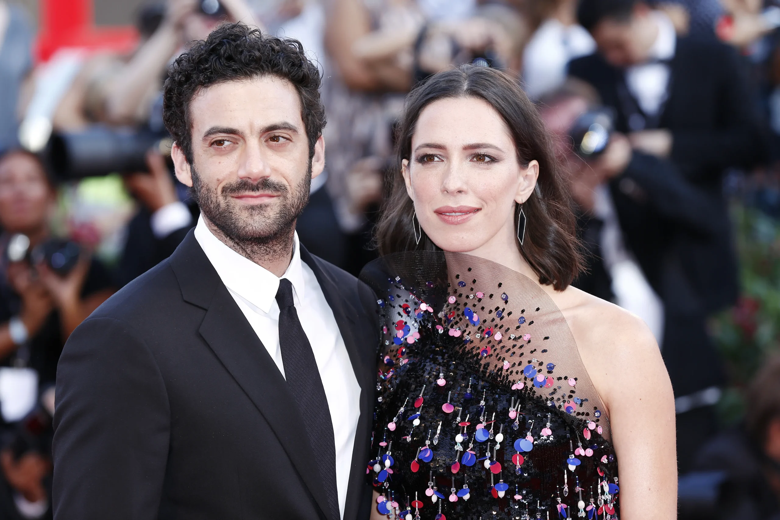 Morgan Spector a Rebeca Hall