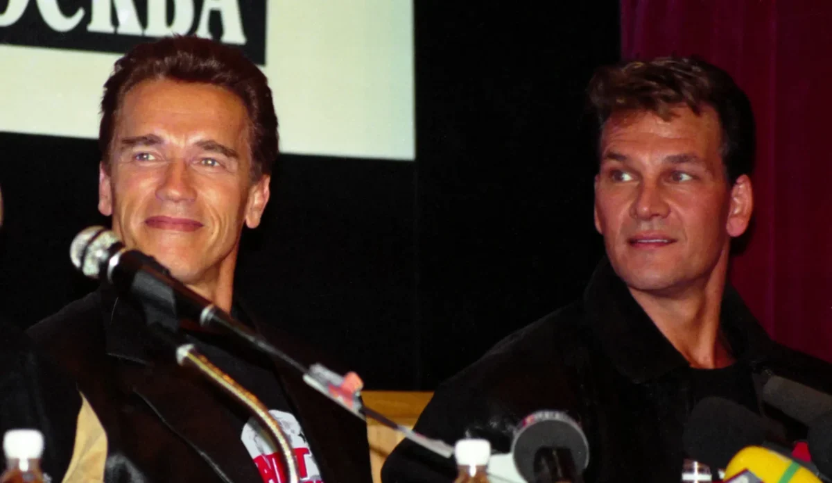 Patrick Swayze a Arnold Schwarzenegger