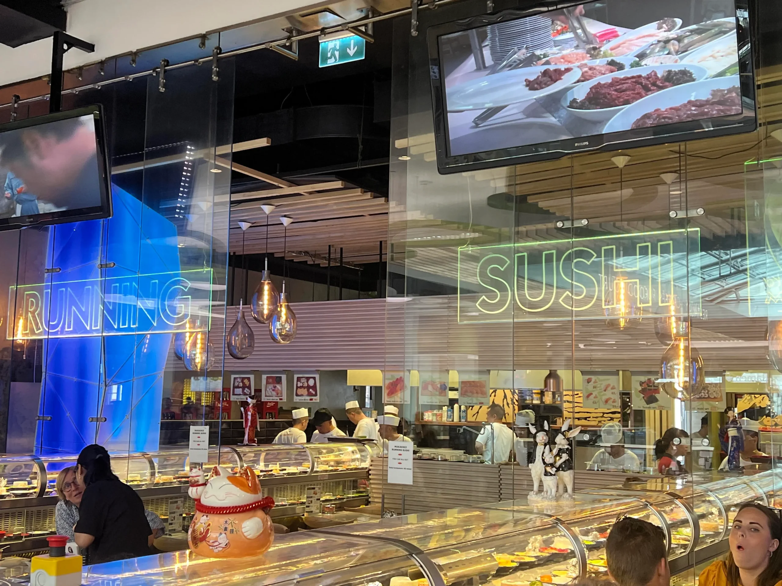Running sushi restaurace