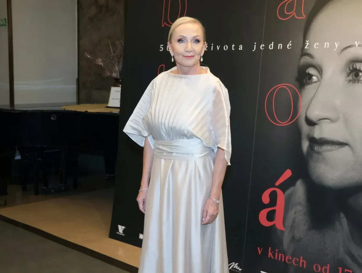 Zpěvačka Bára Basiková na uvedení dokumentu o sobě