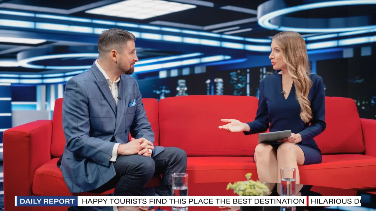 shutterstock_2160015425 1 | TVGURU.cz Rozhovor ve studiu