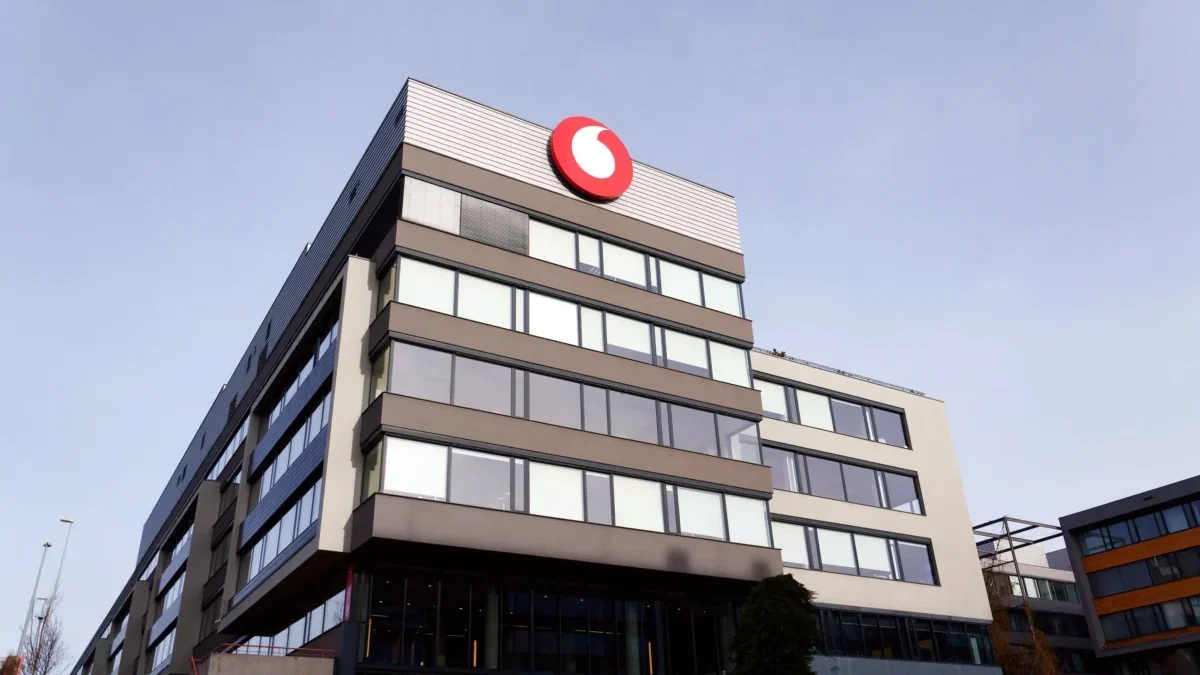 Budova se sídlem Vodafone