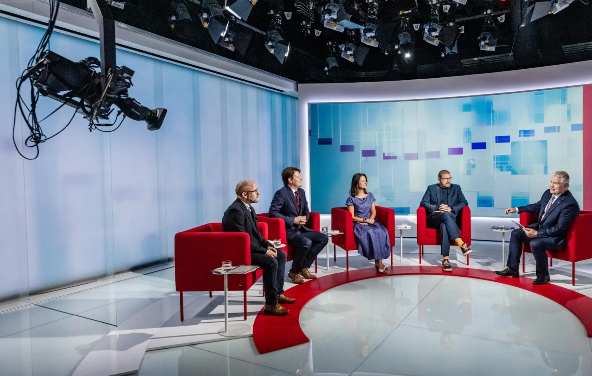 Televizní debata | TVGURU.cz Televizní debata