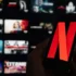 Na mobilu je logo Netflixu.