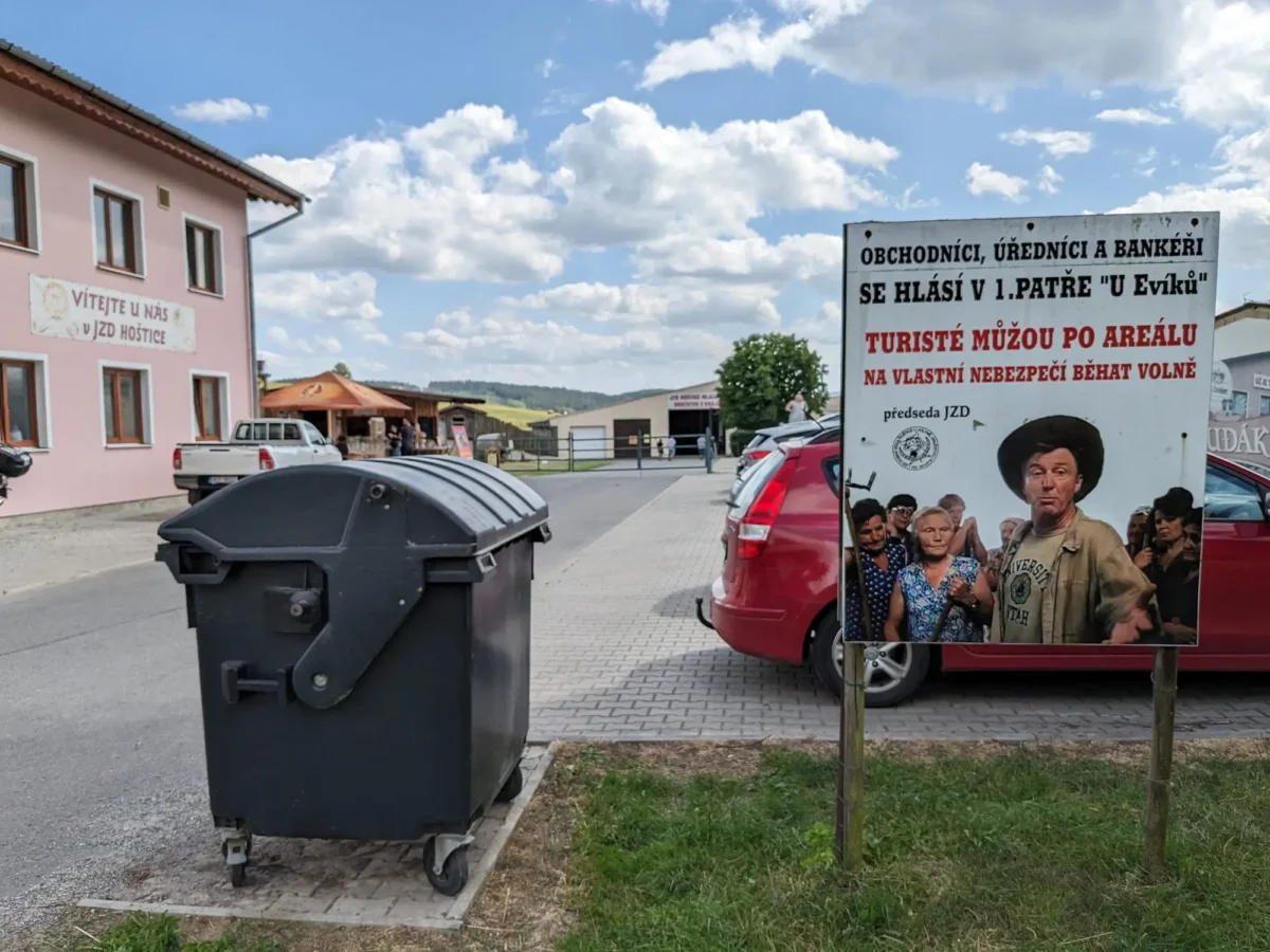 hoštice u volyně slunce, seno