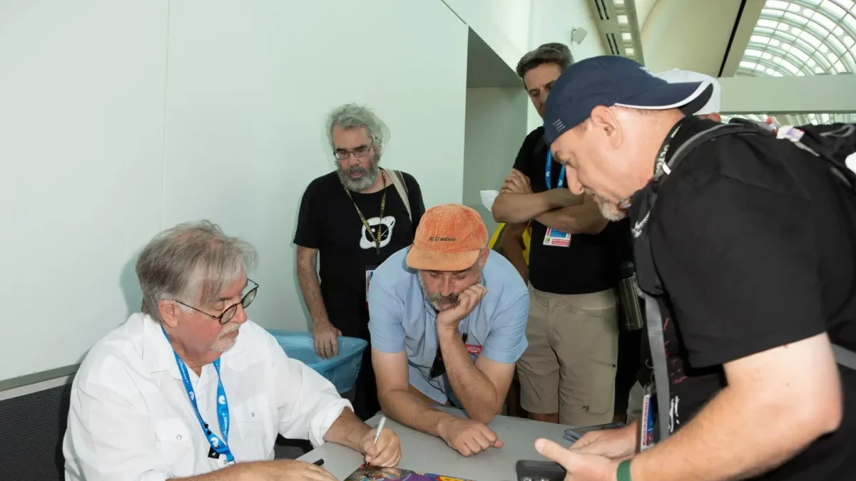 matt groening podepisuje komiks