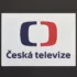 Cedule s logem a nápisem Česká televize
