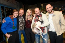 Tváře Snídaně s Novou při natáčení vánočního videoklipu