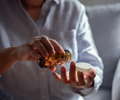 Vitamíny před zimou za polovinu? To se může seniorům hodit