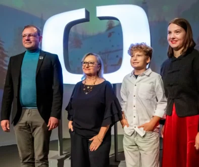 Herci představující novou filmovou pohádku.